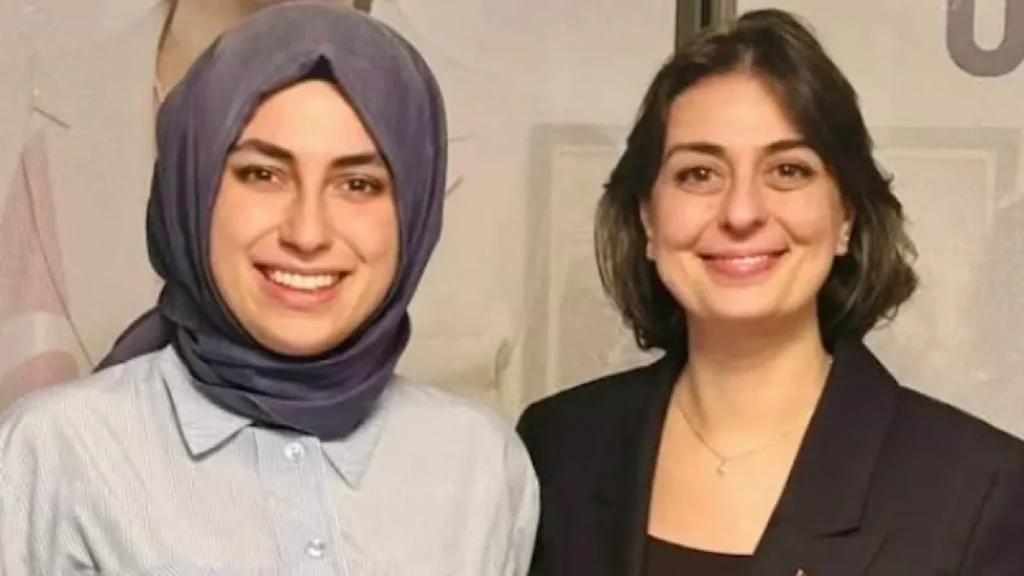 İBB Meclis Üyesi Amine Cansu Çelik CHP Üyeliğinden İstifa Etti