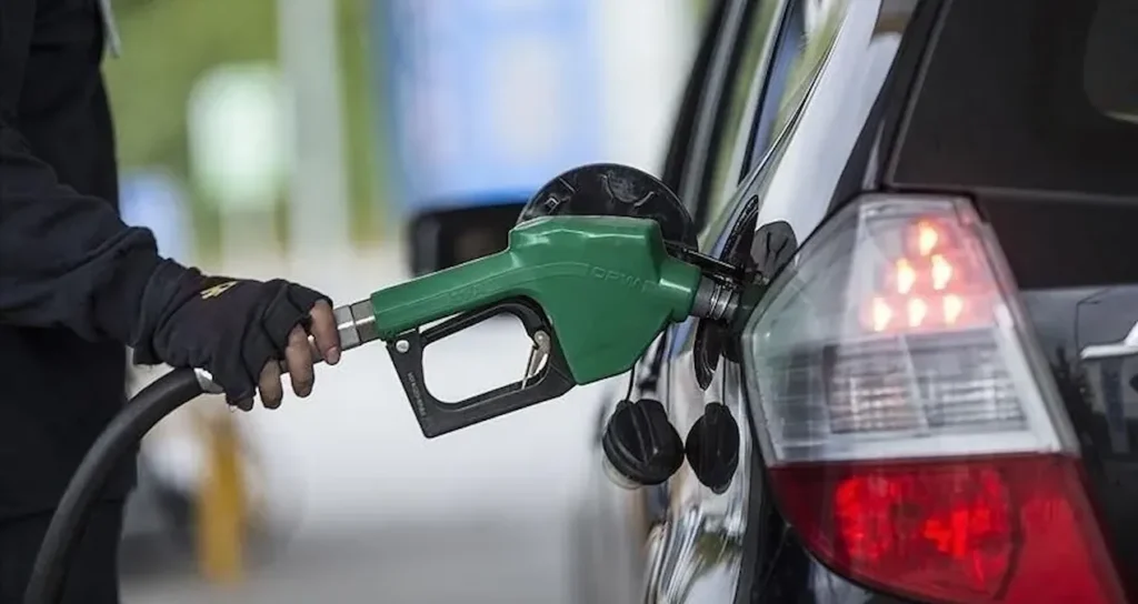 Eşelmobil Sisteminin Sona Ermesiyle Benzine 12,48 Liralık Vergi Artışı Bekleniyor