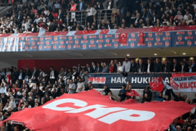 Ümit Uysal 2027 Kurultayında Kılıçdaroğlu Aday Olmazsa Genel Başkanlığa Talip Oldu
