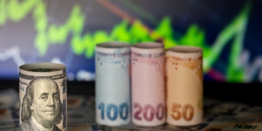 Dolar küresel piyasalarda gerilerken yurt içinde yeni zirveler görüldü